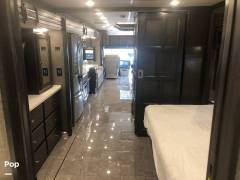 2020 American Coach American Revolution 42Q, $ 309,950