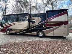 2017 Winnebago Journey 36M, $ 160,000