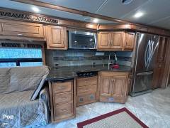 2017 Winnebago Journey 36M, $ 160,000