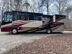 2017 Winnebago Journey 36M, $ 160,000
