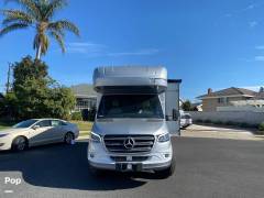 2021 Winnebago Navion 24V, $ 117,500