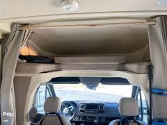 2021 Winnebago Navion 24V, $ 117,500