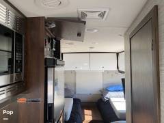 2021 Winnebago Navion 24V, $ 117,500