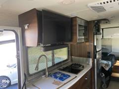 2021 Winnebago Navion 24V, $ 117,500