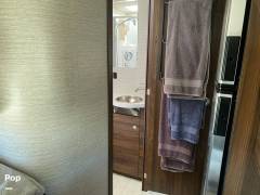 2021 Winnebago Navion 24V, $ 117,500