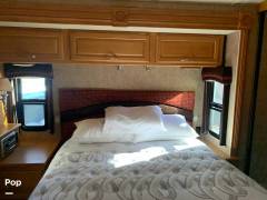 2007 Winnebago Tour 40TD, $ 44,500