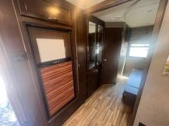2019 Thor Motor Coach A.C.E. 27.2, $ 59,500