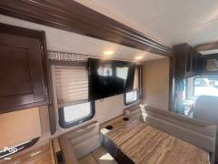 2019 Thor Motor Coach A.C.E. 27.2, $ 59,500