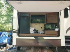 2015 Jayco Eagle Premier 375BHFS, $ 34,995