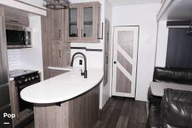 2021 Heartland ElkRidge 38RSRT, $ 36,000