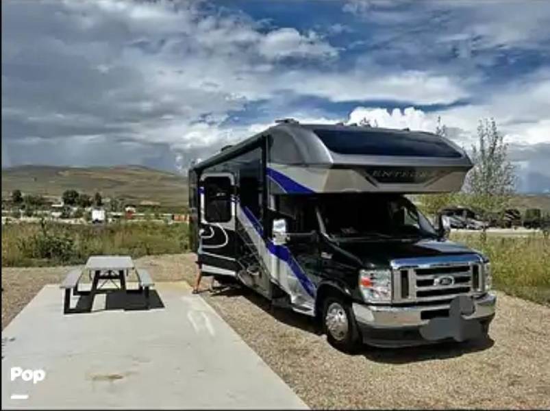 2021 Entegra Coach Esteem 30X, $ 108,000
