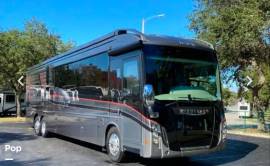 2017 Winnebago Grand Tour 45RL, $ 238,900