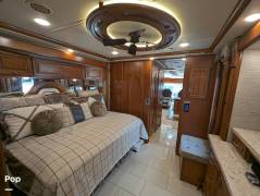 2017 Winnebago Grand Tour 45RL, $ 238,900