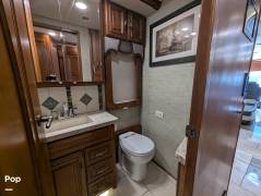 2017 Winnebago Grand Tour 45RL, $ 238,900