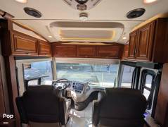 2017 Winnebago Grand Tour 45RL, $ 238,900