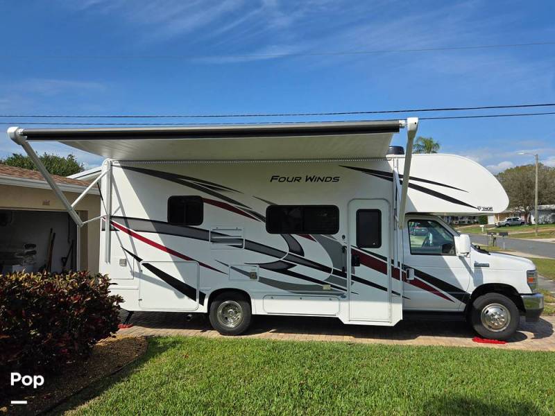 2022 Thor Motor Coach Four Winds 25M, $ 94,500
