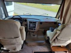 2017 Winnebago Adventurer 38Q, $ 99,900