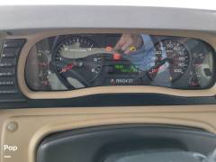 2017 Winnebago Adventurer 38Q, $ 99,900