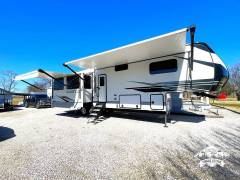 2023 KZ Durango 333RLT, $ 67,800