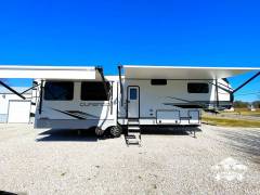 2023 KZ Durango 333RLT, $ 67,800
