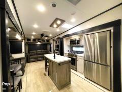 2023 KZ Durango 333RLT, $ 67,800