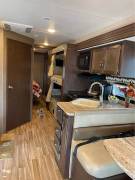 2017 Thor Motor Coach A.C.E. 30.2, $ 58,000