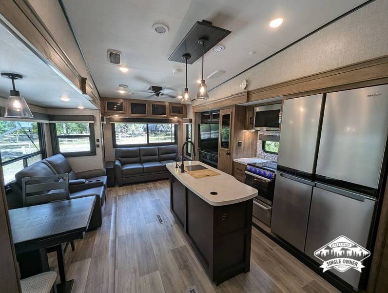 2022 Jayco Eagle 321RSTS, $ 45,000