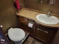 2014 Fleetwood Bounder 36E, $ 70,950