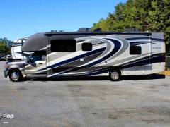 2017 Thor Motor Coach Chateau 35SF, $ 109,950