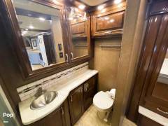 2017 Thor Motor Coach Chateau 35SF, $ 109,950