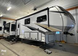 2021 Alliance RV Paradigm 390MP, $ 54,900