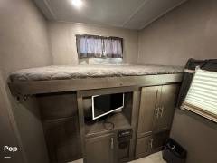 2020 Rockwood Signature 8327SB, $ 38,000