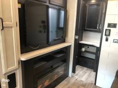 2023 Entegra Coach Odyssey 26M, $ 89,500