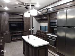 2019 Keystone Alpine 3020RE, $ 36,000