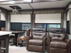 2019 Keystone Alpine 3020RE, $ 36,000