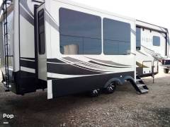 2019 Keystone Alpine 3020RE, $ 36,000