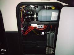 2019 Keystone Alpine 3020RE, $ 36,000