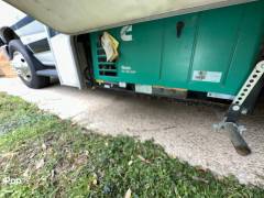 2014 Thor Motor Coach Chateau 31A, $ 38,000