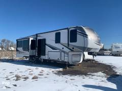2021 Alliance RV Paradigm 340RL, $ 62,300