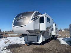2021 Alliance RV Paradigm 340RL, $ 62,300