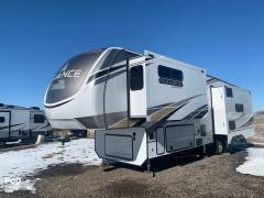 2021 Alliance RV Paradigm 340RL, $ 62,300