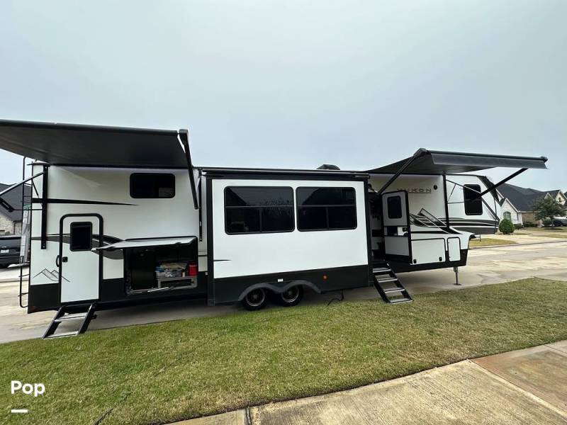 2023 Dutchmen Yukon 412BH, $ 110,000