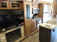 2017 Keystone Montana 3720RL, $ 45,000
