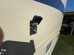 2015 Thor Motor Coach A.C.E. 30.1, $ 56,000