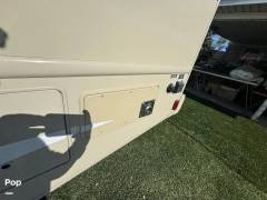 2015 Thor Motor Coach A.C.E. 30.1, $ 56,000