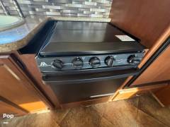 2015 Thor Motor Coach A.C.E. 30.1, $ 56,000