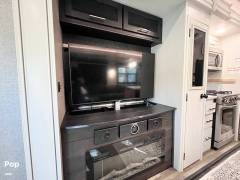 2021 Jayco North Point 377RLBH, $ 60,000