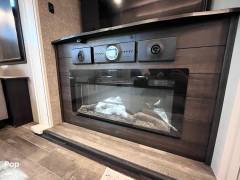 2021 Jayco North Point 377RLBH, $ 60,000