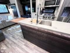 2021 Jayco North Point 377RLBH, $ 60,000