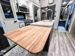 2021 Jayco North Point 377RLBH, $ 60,000